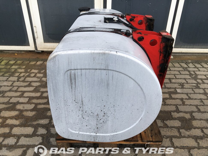 Volvo Brandstoftank Volvo 490 Liter G0000183 - Üzemanyag tartály - Teherautó: 2 kép. Volvo Brandstoftank Volvo 490 Liter G0000183 - Üzemanyag tartály - Teherautó: 2 kép.