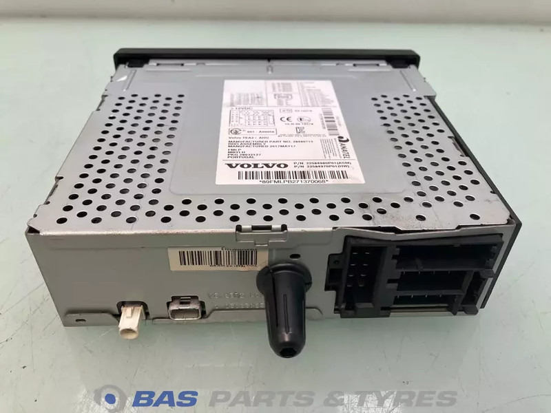 Volvo Cd-speler Volvo 21461984 - Fülke és belső tér - Teherautó: 2 kép. Volvo Cd-speler Volvo 21461984 - Fülke és belső tér - Teherautó: 2 kép.