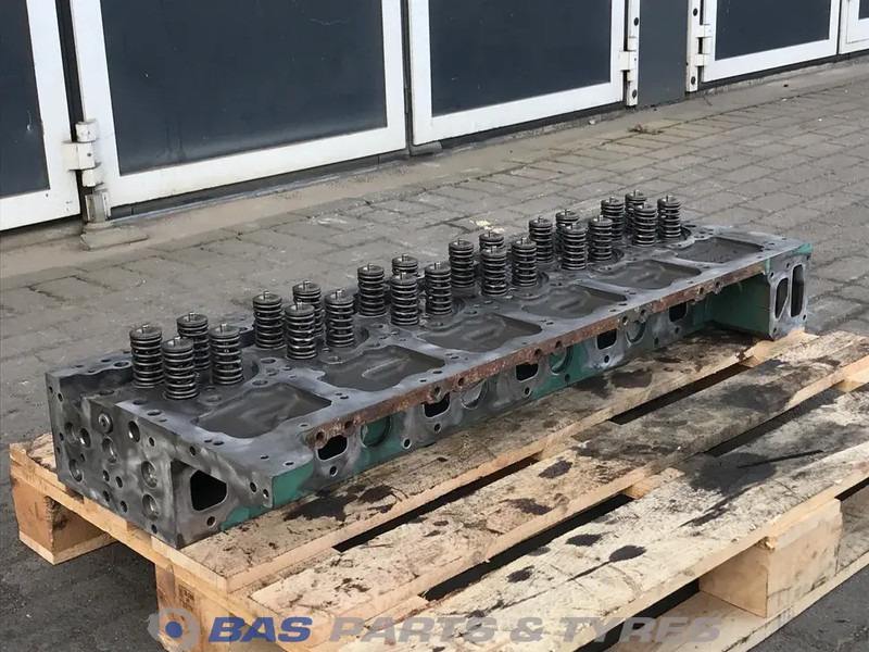 Volvo Cilinderkop Volvo D13K 460 K4 22467253 - Motorblokk - Teherautó: 1 kép. Volvo Cilinderkop Volvo D13K 460 K4 22467253 - Motorblokk - Teherautó: 1 kép.