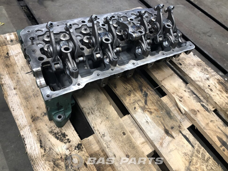 Volvo Cilinderkop Volvo D5K 240 22157919 - Motorblokk - Teherautó: 3 kép. Volvo Cilinderkop Volvo D5K 240 22157919 - Motorblokk - Teherautó: 3 kép.