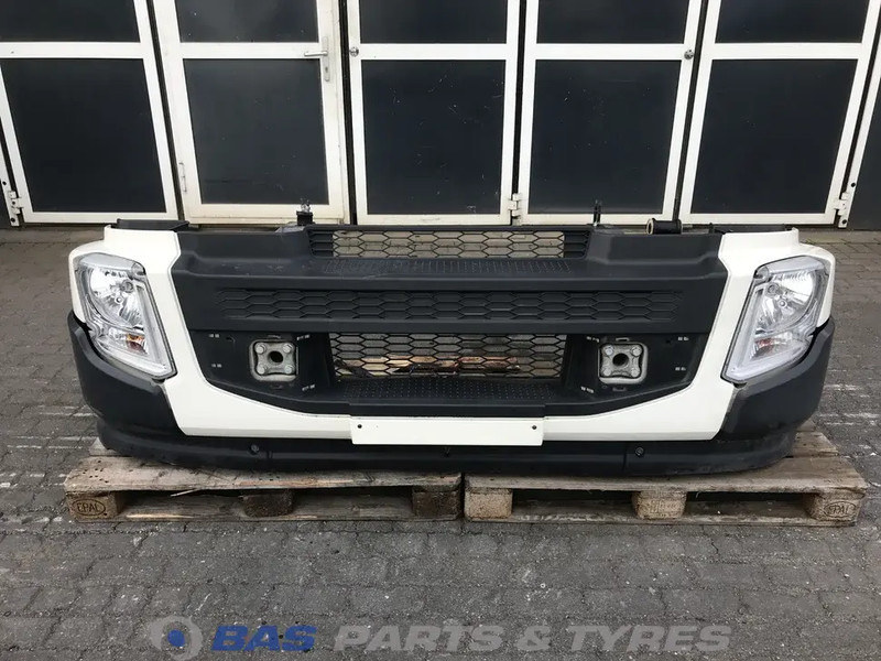 Volvo FE Euro 6 - Lökhárító - Teherautó: 1 kép. Volvo FE Euro 6 - Lökhárító - Teherautó: 1 kép.