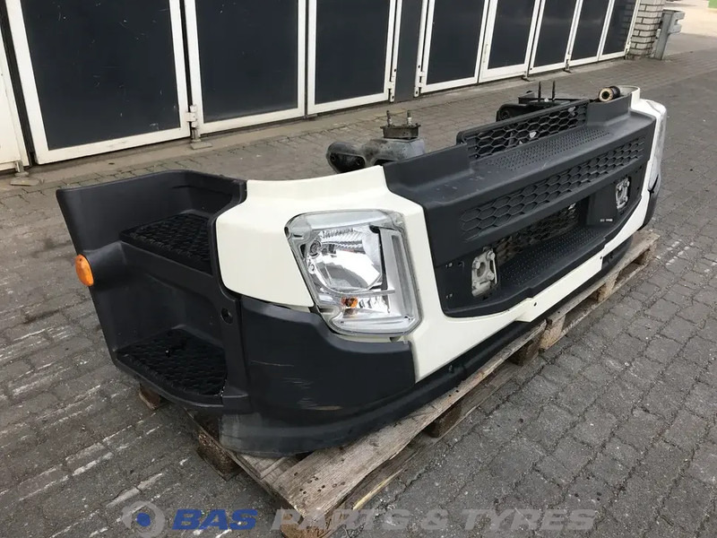 Volvo FE Euro 6 - Lökhárító - Teherautó: 3 kép. Volvo FE Euro 6 - Lökhárító - Teherautó: 3 kép.