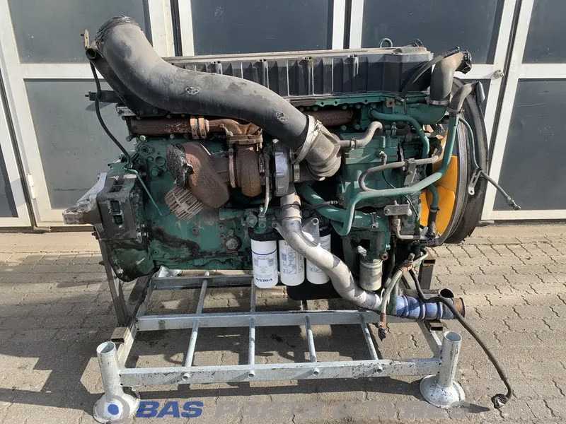 Volvo FM2 - Motor - Teherautó: 3 kép. Volvo FM2 - Motor - Teherautó: 3 kép.