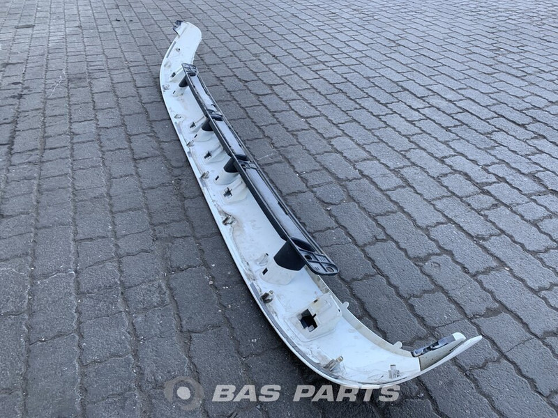 Volvo FM2 Zonneklep Volvo Globetrotter L2H2 20527445 - Napellenző - Teherautó: 5 kép. Volvo FM2 Zonneklep Volvo Globetrotter L2H2 20527445 - Napellenző - Teherautó: 5 kép.