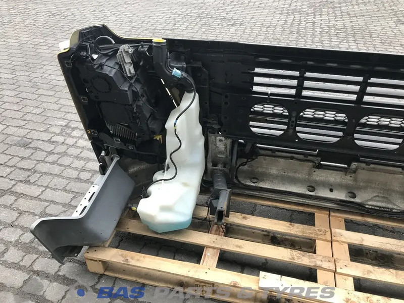 Volvo FM4 Bumper Volvo 21963534 - Lökhárító - Teherautó: 4 kép. Volvo FM4 Bumper Volvo 21963534 - Lökhárító - Teherautó: 4 kép.