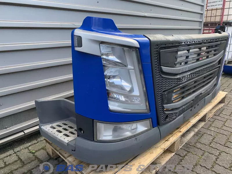 Volvo FM4 Bumper Volvo 78670305 - Lökhárító - Teherautó: 3 kép. Volvo FM4 Bumper Volvo 78670305 - Lökhárító - Teherautó: 3 kép.