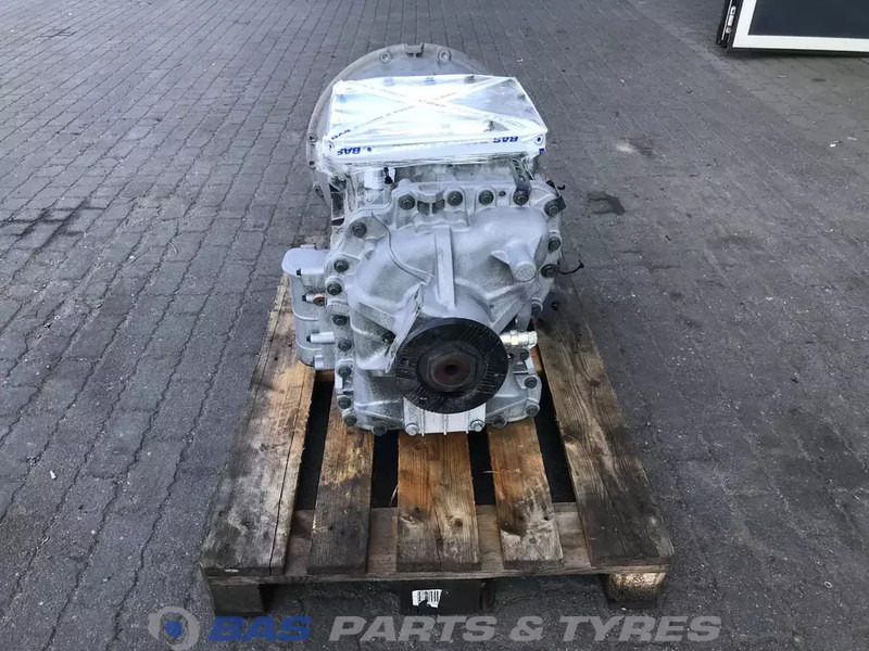 Volvo FM4 - Sebességváltó - Teherautó: 2 kép. Volvo FM4 - Sebességváltó - Teherautó: 2 kép.