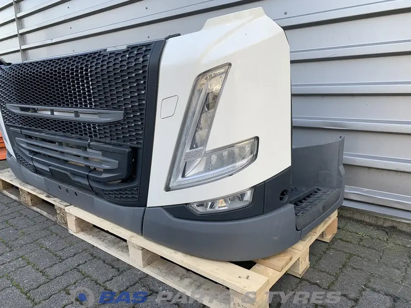Volvo FM5 Bumper Volvo 82491840 - Lökhárító - Teherautó: 2 kép. Volvo FM5 Bumper Volvo 82491840 - Lökhárító - Teherautó: 2 kép.