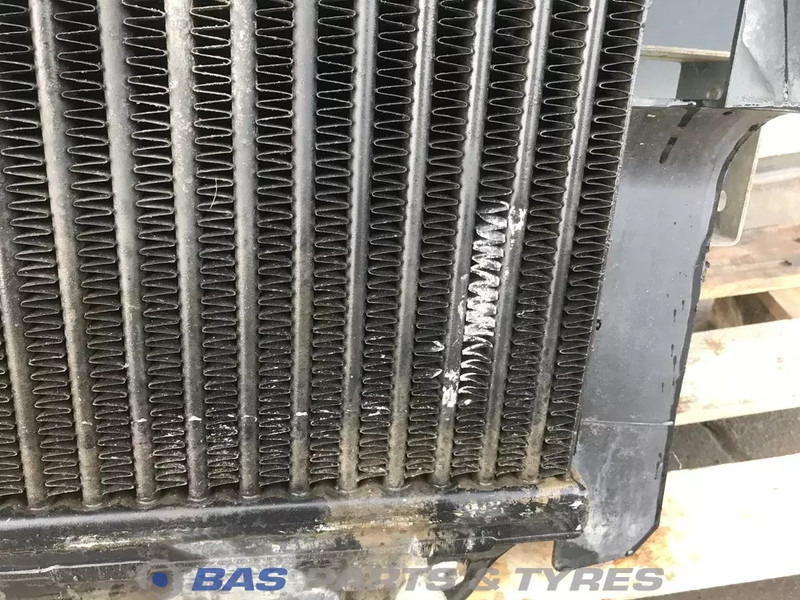 Volvo FMX Euro 6 Koelerpakket Volvo D11K 370 K1 21649624 - Radiátor - Teherautó: 3 kép. Volvo FMX Euro 6 Koelerpakket Volvo D11K 370 K1 21649624 - Radiátor - Teherautó: 3 kép.