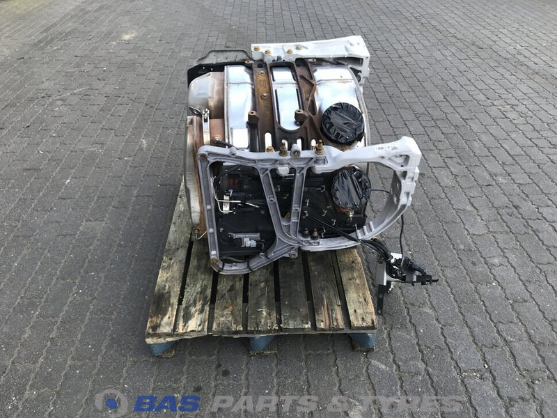 Volvo - Hangtompító - Teherautó: 4 kép. Volvo - Hangtompító - Teherautó: 4 kép.