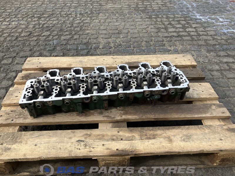 Volvo  - Motorblokk - Teherautó: 1 kép. Volvo  - Motorblokk - Teherautó: 1 kép.