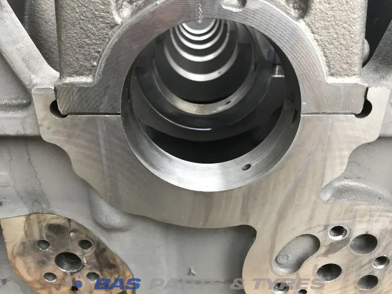 Volvo  - Motorblokk - Teherautó: 5 kép. Volvo  - Motorblokk - Teherautó: 5 kép.