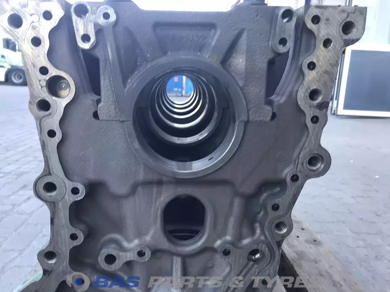 Volvo Motorblok Volvo 20482874 - Motor és alkatrészek - Teherautó: 5 kép. Volvo Motorblok Volvo 20482874 - Motor és alkatrészek - Teherautó: 5 kép.