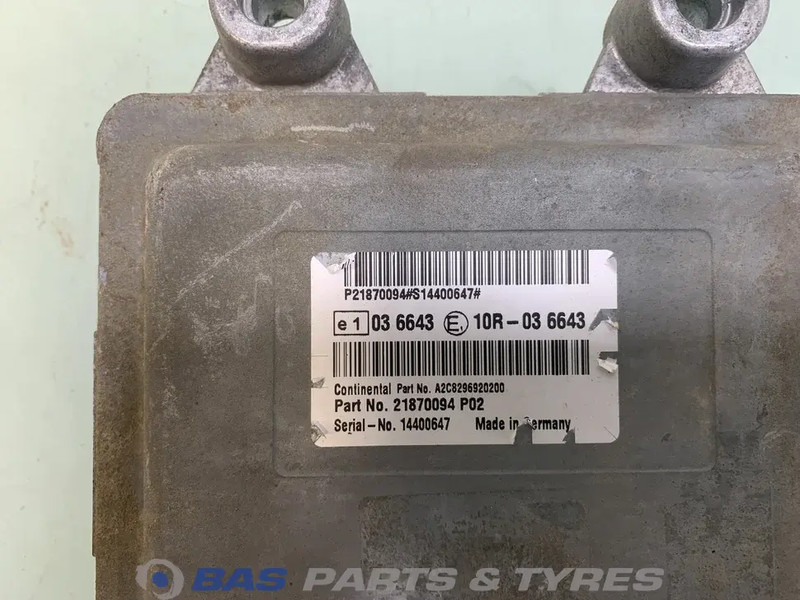 Volvo Regeleenheid Ad-Blue Volvo 21870094 - ECU - Teherautó: 3 kép. Volvo Regeleenheid Ad-Blue Volvo 21870094 - ECU - Teherautó: 3 kép.