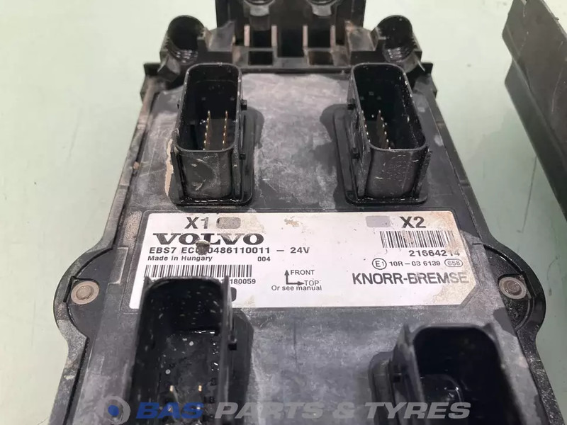 Volvo Regeleenheid EBS Volvo 21933116 - ECU - Teherautó: 2 kép. Volvo Regeleenheid EBS Volvo 21933116 - ECU - Teherautó: 2 kép.
