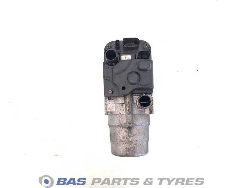 Webasto TP50 Standkachel A 001 830 31 20 - Fűtés/ Szellőzés gep - Teherautó: 3 kép. Webasto TP50 Standkachel A 001 830 31 20 - Fűtés/ Szellőzés gep - Teherautó: 3 kép.