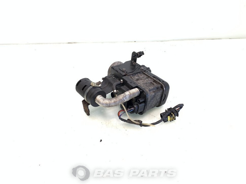 Webasto TP50 Standkachel A 001 830 31 20 - Fűtés/ Szellőzés gep - Teherautó: 2 kép. Webasto TP50 Standkachel A 001 830 31 20 - Fűtés/ Szellőzés gep - Teherautó: 2 kép.