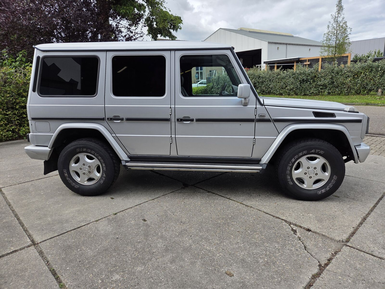 Mercedes-Benz G-Klasse G 320 automaat Lang 1998 SUV - Terepjáró/ SUV: 4 kép. Mercedes-Benz G-Klasse G 320 automaat Lang 1998 SUV - Terepjáró/ SUV: 4 kép.