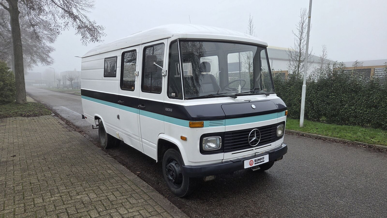 Mercedes-Benz L407 DG oldtimer camper buscamper - Kempingautó: 4 kép. Mercedes-Benz L407 DG oldtimer camper buscamper - Kempingautó: 4 kép.