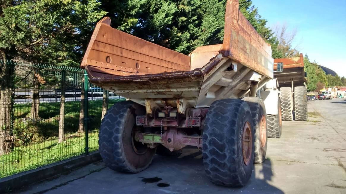 DUMPER ARTICULADO TEREX 3066 - Csuklós dömper: 2 kép. DUMPER ARTICULADO TEREX 3066 - Csuklós dömper: 2 kép.