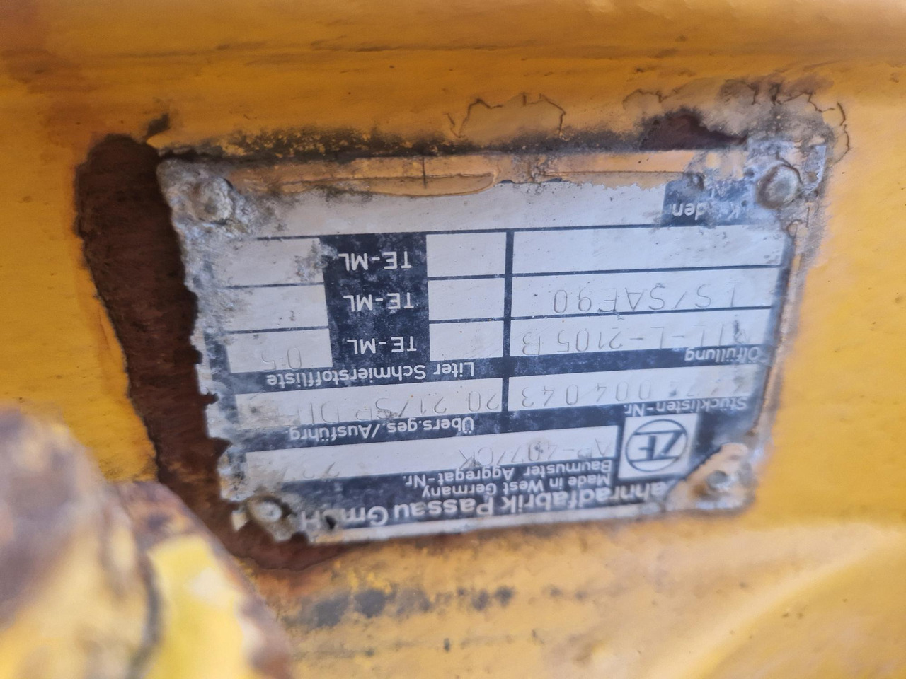 EJES ZF 407 CK y ZF409 DK Liebherr L531 - Tengely és alkatrészek - Építőipari gépek: 2 kép. EJES ZF 407 CK y ZF409 DK Liebherr L531 - Tengely és alkatrészek - Építőipari gépek: 2 kép.