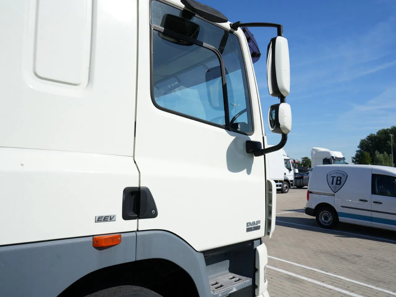 Darus autó DAF CF 85 FAN Kraanwagen met bak, 47 t. HMF kraan: 14 kép. Darus autó DAF CF 85 FAN Kraanwagen met bak, 47 t. HMF kraan: 14 kép.