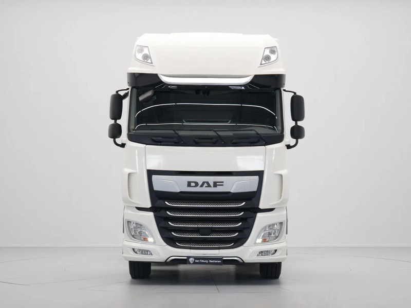 Nyergesvontató DAF XF 480 FT Super Space Cab, 2x Tanks: 8 kép.
