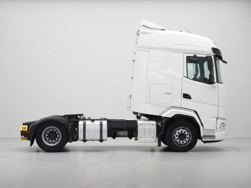 DAF XG 480 FT 4x2, 2x Tanks - Nyergesvontató: 5 kép. DAF XG 480 FT 4x2, 2x Tanks - Nyergesvontató: 5 kép.
