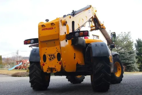 Ładowarka JCB 595-95 2008 - Teleszkópos rakodó: 5 kép. Ładowarka JCB 595-95 2008 - Teleszkópos rakodó: 5 kép.