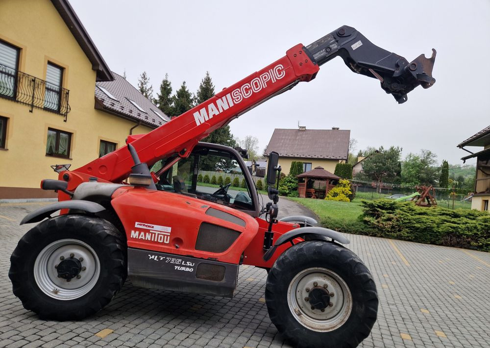 Ładowarka teleskopowa Manitou MLT 735-120 LSU 2012 Ładowarka teleskopowa Manitou MLT 735-120 LSU - Teleszkópos rakodó: 4 kép. Ładowarka teleskopowa Manitou MLT 735-120 LSU 2012 Ładowarka teleskopowa Manitou MLT 735-120 LSU - Teleszkópos rakodó: 4 kép.