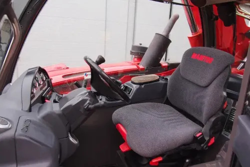 Ładowarka teleskopowa Manitou MLT735-120 LSU 2011 Silnik Perkins - Teleszkópos rakodó: 3 kép. Ładowarka teleskopowa Manitou MLT735-120 LSU 2011 Silnik Perkins - Teleszkópos rakodó: 3 kép.