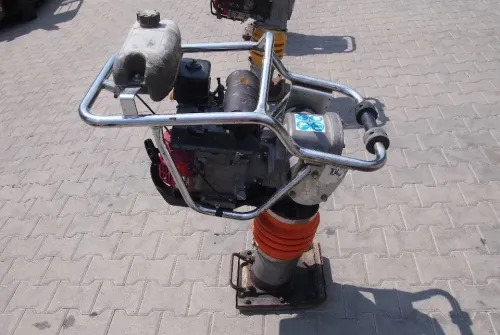 Maszyna drogowa Belle Masterpac - Döngölőgép: 5 kép. Maszyna drogowa Belle Masterpac - Döngölőgép: 5 kép.