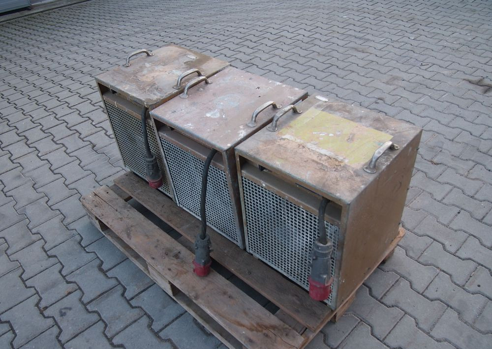 Nagrzewnica Mp DE95 2010 Nagrzewnica elektryczna 18KW ANDREWS DE95 - Építőipari fűtőelem: 5 kép. Nagrzewnica Mp DE95 2010 Nagrzewnica elektryczna 18KW ANDREWS DE95 - Építőipari fűtőelem: 5 kép.