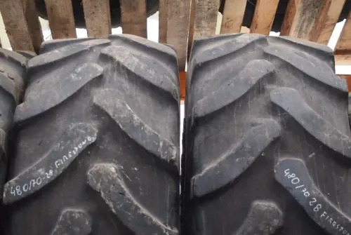 Opony 420/70R24 - Gumiabroncs: 1 kép. Opony 420/70R24 - Gumiabroncs: 1 kép.