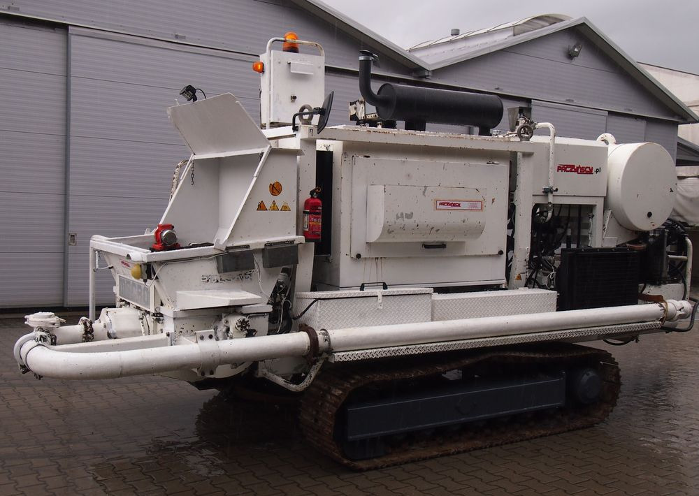 Pompa do betonu Mecbo Cartrack P4.65 APV/DI 2009 Pompa do betonu MECBO P4,65 2009r - Stabil betonszivattyú: 2 kép. Pompa do betonu Mecbo Cartrack P4.65 APV/DI 2009 Pompa do betonu MECBO P4,65 2009r - Stabil betonszivattyú: 2 kép.