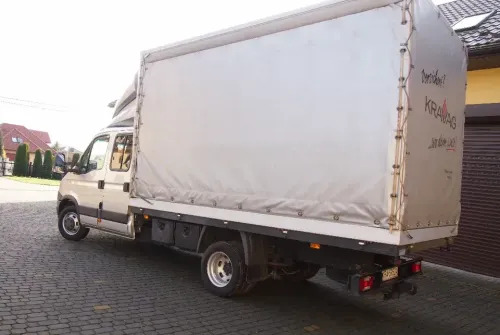 Samochód Iveco Daily 35c21 2012 DMC 3,5T DOKA dubel kabina - Ponyvás kisteherautó, Duplakabinos kisteherautó: 3 kép. Samochód Iveco Daily 35c21 2012 DMC 3,5T DOKA dubel kabina - Ponyvás kisteherautó, Duplakabinos kisteherautó: 3 kép.