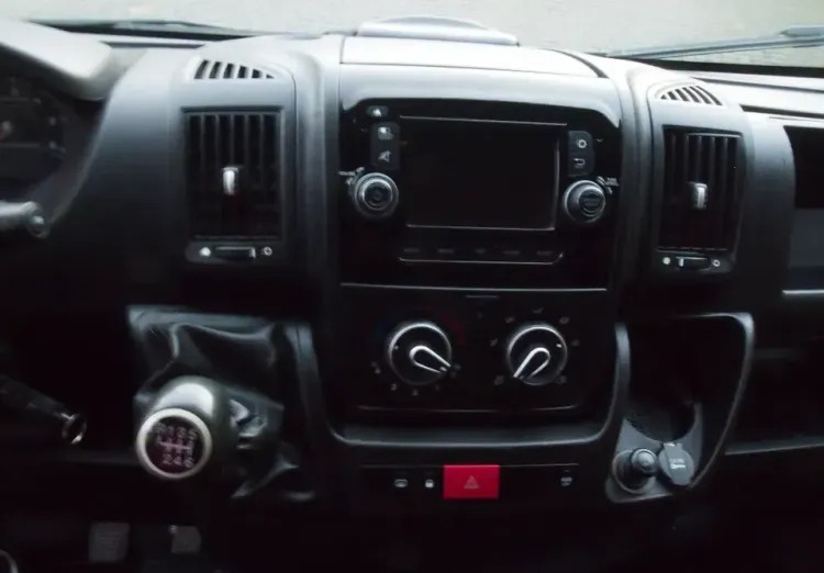 Furgon Samochody dostawcze Peugeot Boxer  2015: 11 kép.