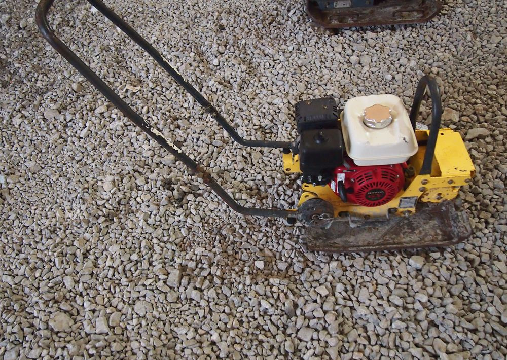 Ubijarka Bomag BVP 18/45 2019 Zagęszczarka Bomag 91 - Lapvibrátor: 3 kép. Ubijarka Bomag BVP 18/45 2019 Zagęszczarka Bomag 91 - Lapvibrátor: 3 kép.