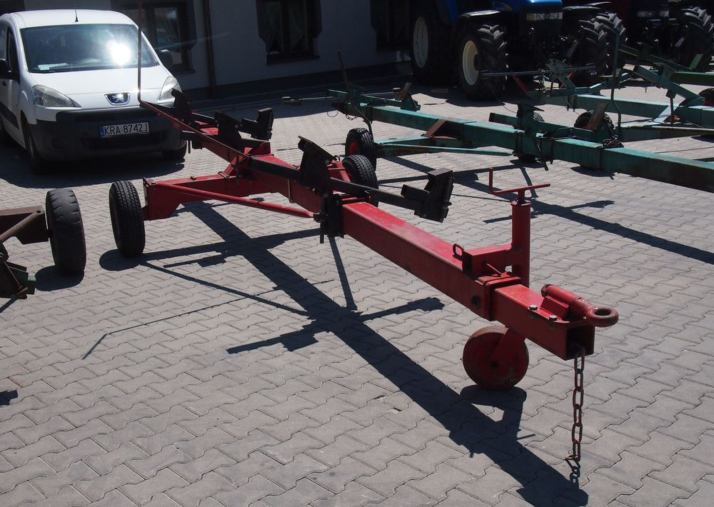 Wózek do kombajnu Bonnel Boonel 450 Wózek pod heder do kombajnu - Adapter szállító kocsi: 2 kép. Wózek do kombajnu Bonnel Boonel 450 Wózek pod heder do kombajnu - Adapter szállító kocsi: 2 kép.