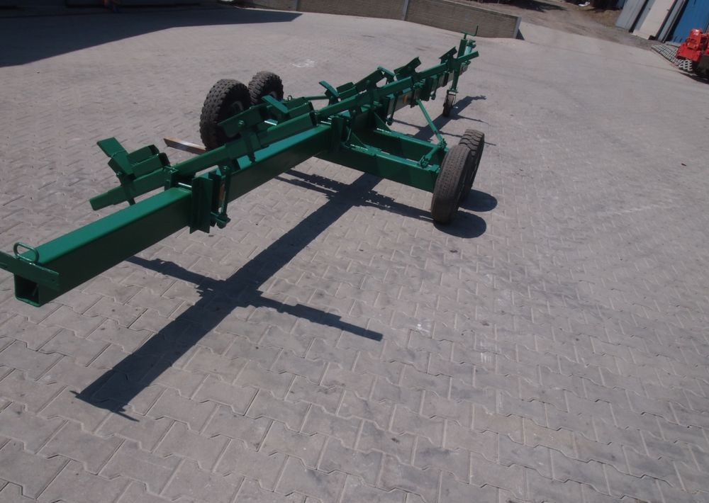 Wózek do kombajnu Claas 4-7m Wózek pod heder zbożowy (tandem) - Adapter szállító kocsi: 4 kép. Wózek do kombajnu Claas 4-7m Wózek pod heder zbożowy (tandem) - Adapter szállító kocsi: 4 kép.