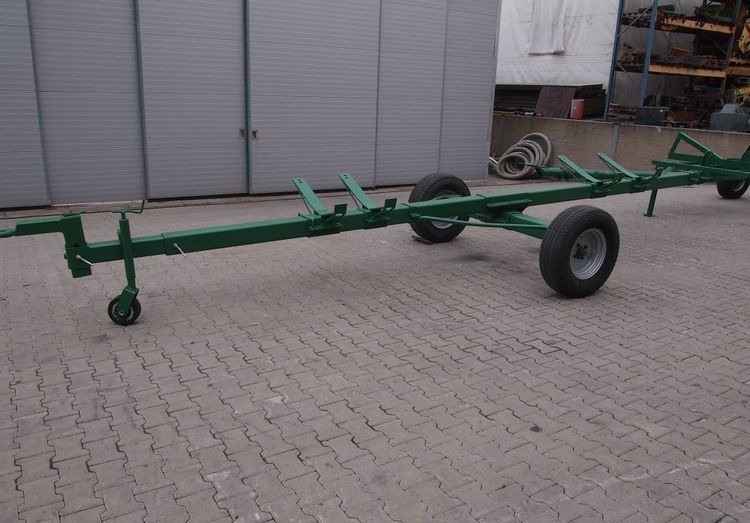 Wózek do kombajnu New Holland 4-6m Wózek pod heder New Holland , John Deere, Claas - Adapter szállító kocsi: 1 kép. Wózek do kombajnu New Holland 4-6m Wózek pod heder New Holland , John Deere, Claas - Adapter szállító kocsi: 1 kép.