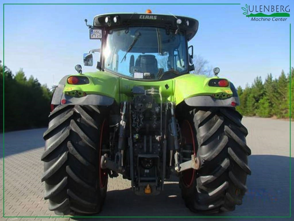 Claas Axion 810 - Traktor: 3 kép. Claas Axion 810 - Traktor: 3 kép.