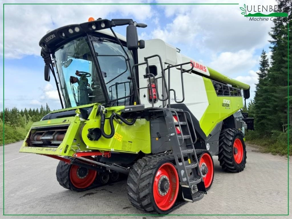 Claas Lexion 8700 Terra Trac - Kombájn: 4 kép. Claas Lexion 8700 Terra Trac - Kombájn: 4 kép.