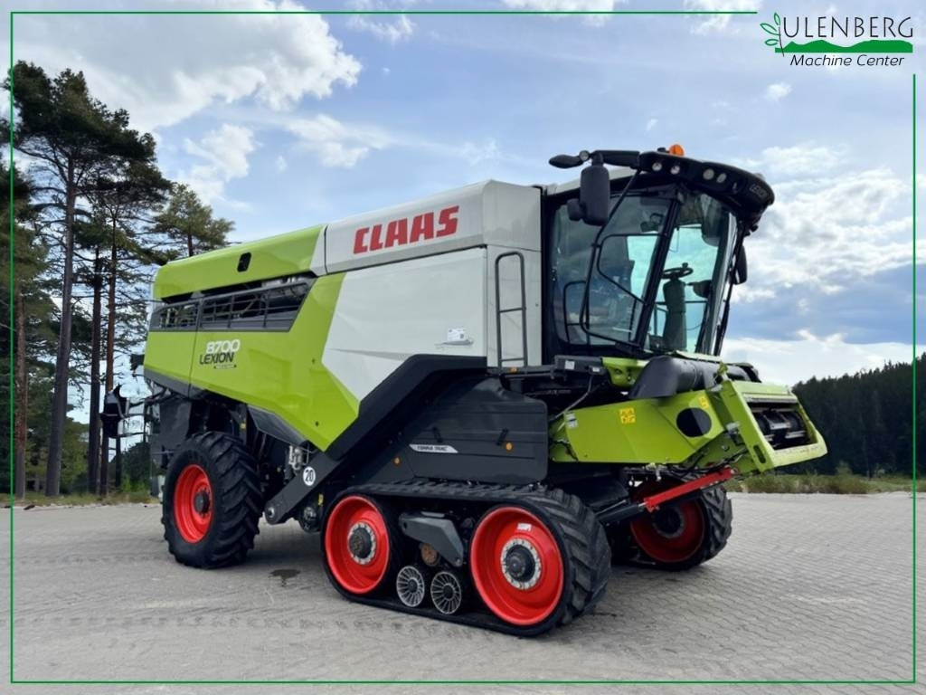Claas Lexion 8700 Terra Trac - Kombájn: 1 kép. Claas Lexion 8700 Terra Trac - Kombájn: 1 kép.