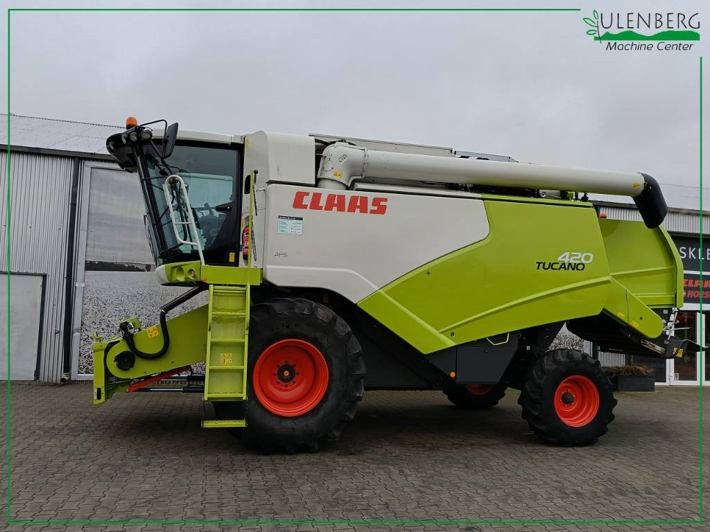 Claas Tucano 420 - Kombájn: 3 kép. Claas Tucano 420 - Kombájn: 3 kép.