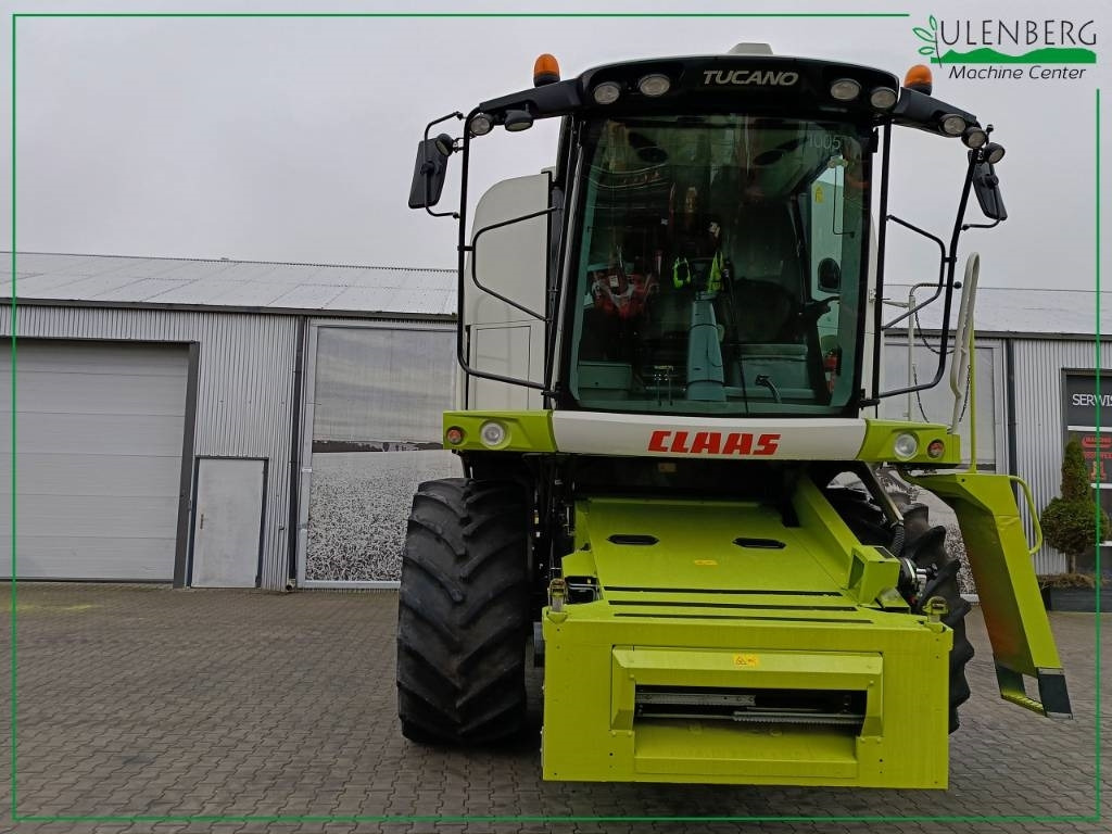 Claas Tucano 420 - Kombájn: 5 kép. Claas Tucano 420 - Kombájn: 5 kép.