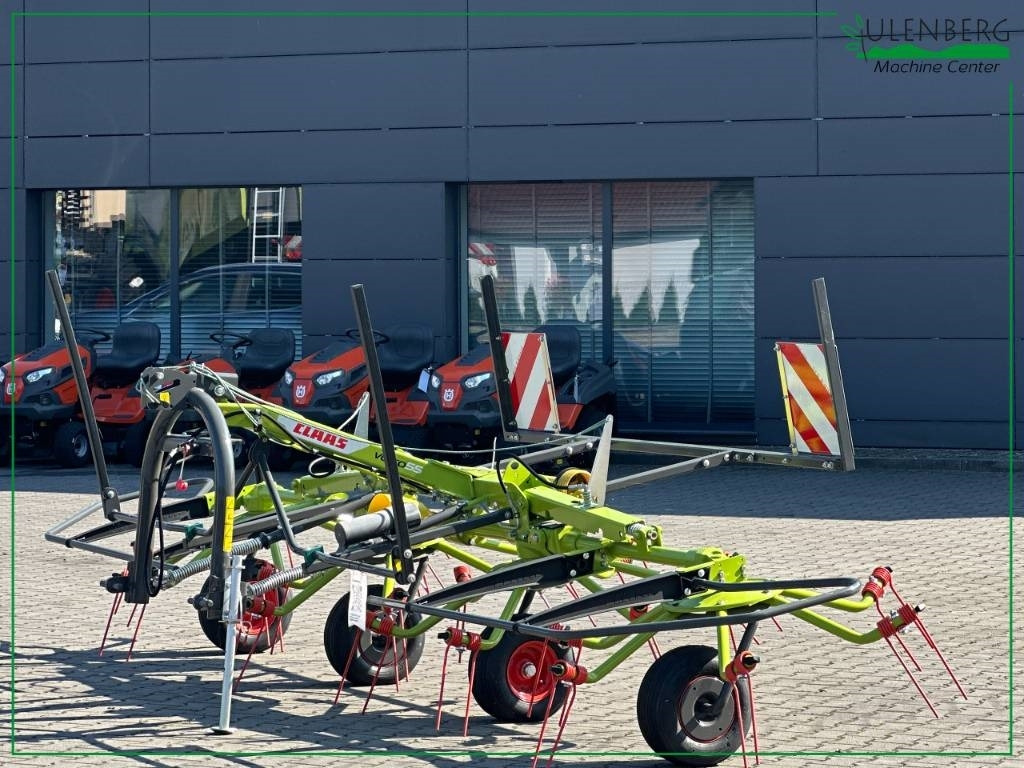 Claas Volto 55 - Szénaforgató: 4 kép. Claas Volto 55 - Szénaforgató: 4 kép.