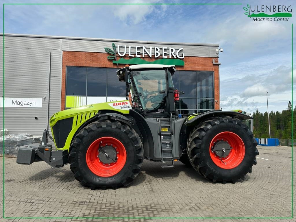 Claas Xerion 5000 - Traktor: 2 kép. Claas Xerion 5000 - Traktor: 2 kép.