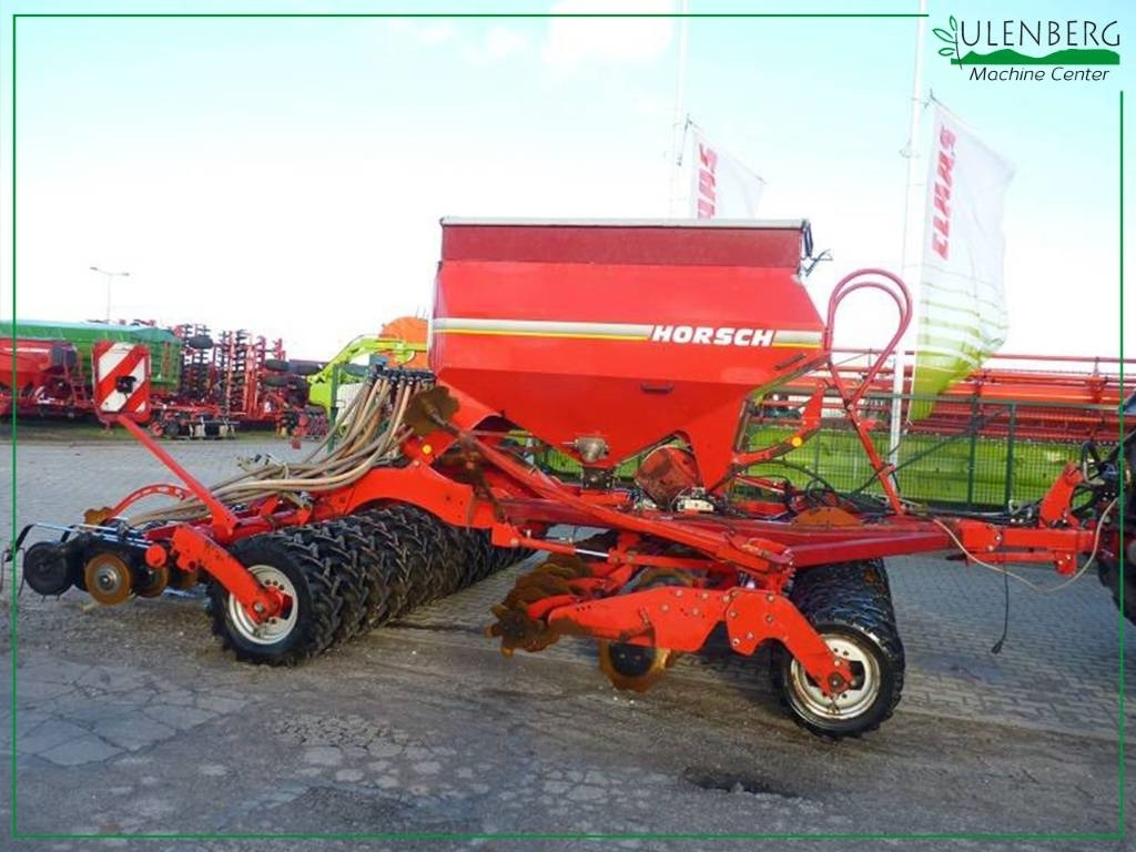 Horsch Pronto 4 DC - Szemenkénti vetőgép: 3 kép. Horsch Pronto 4 DC - Szemenkénti vetőgép: 3 kép.