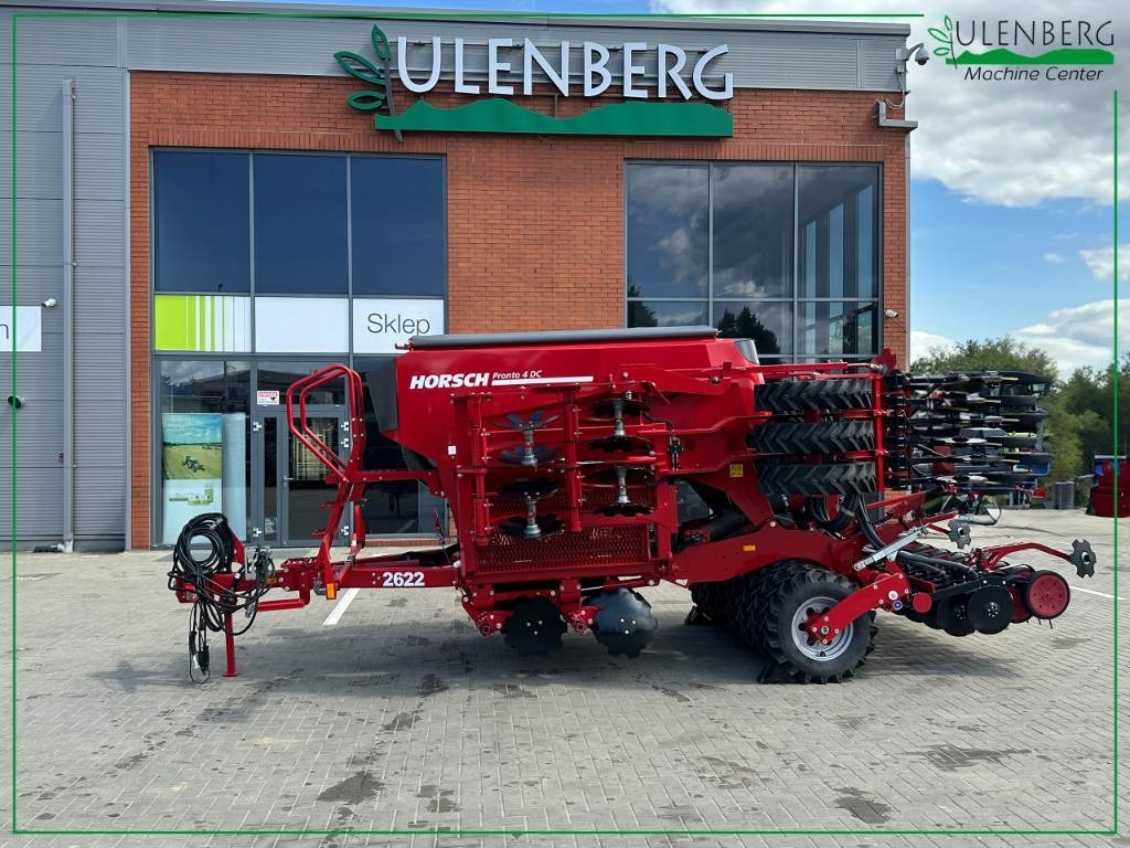Horsch Pronto 4 DC - Szemenkénti vetőgép: 3 kép. Horsch Pronto 4 DC - Szemenkénti vetőgép: 3 kép.
